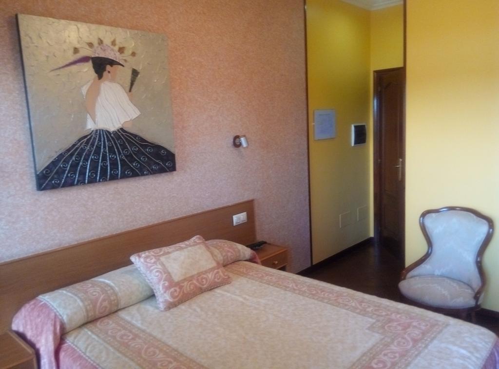 Hostal Residencia Bahia Лахе Экстерьер фото