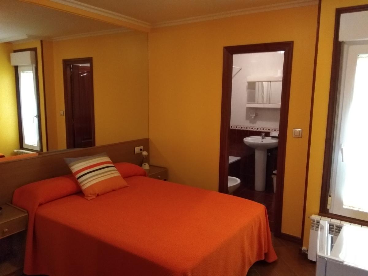 Hostal Residencia Bahia Лахе Экстерьер фото